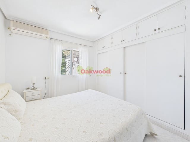 4 camera da letto Villa in vendita in Pilar de la Horadada con piscina garage - 420.000 € (Rif: 9872062)