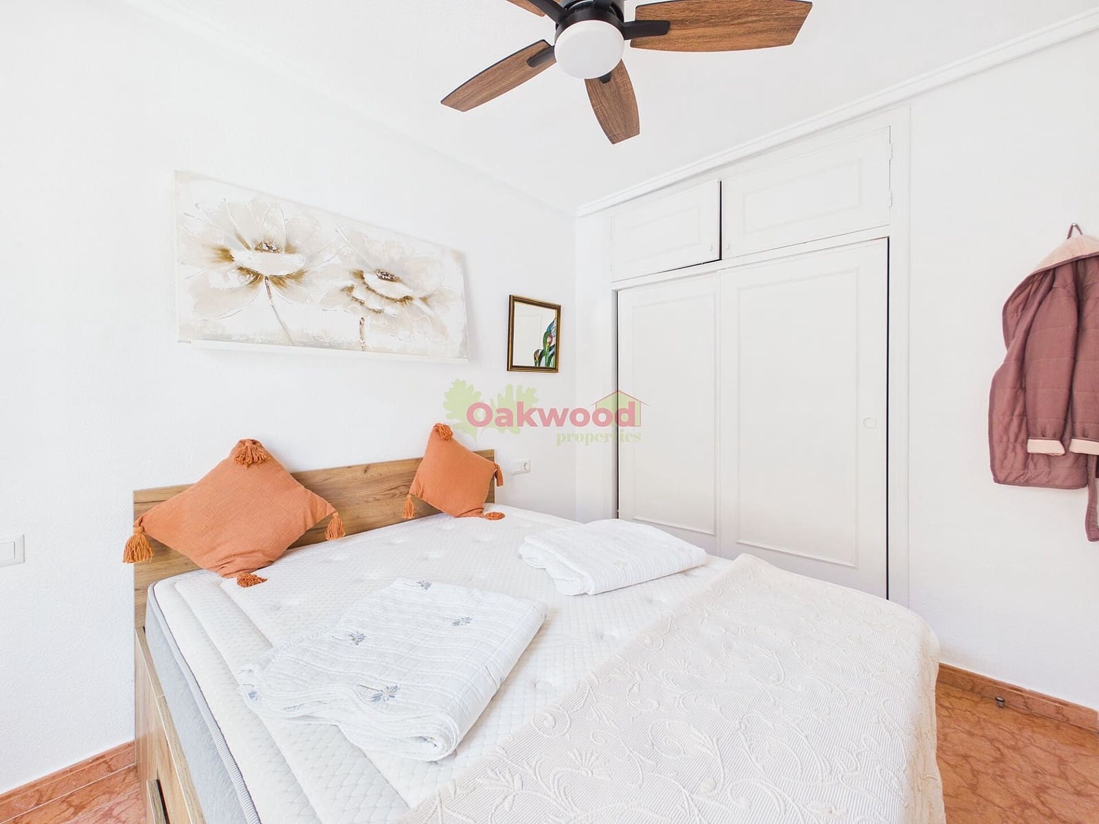 3 bedroom Semi-detached Villa for sale in Playa Flamenca with pool - € 225,000 (Ref: 9972233)