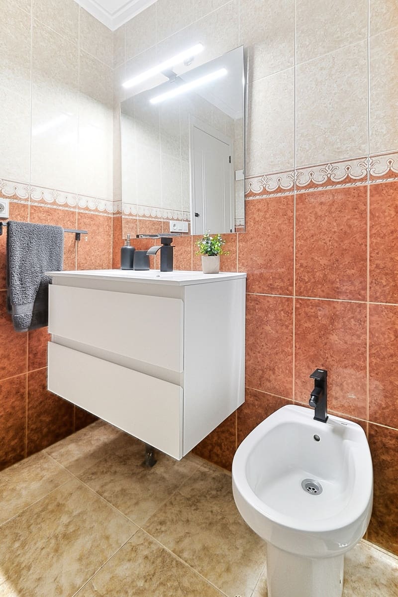 2 soverom Leilighet til salgs i Torrevieja med svømmebasseng - € 135 000 (Ref: 9985302)