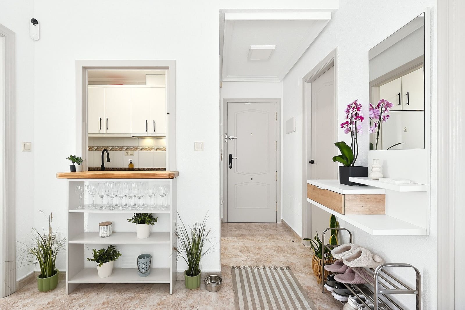 2 soverom Leilighet til salgs i Torrevieja med svømmebasseng - € 135 000 (Ref: 9985302)