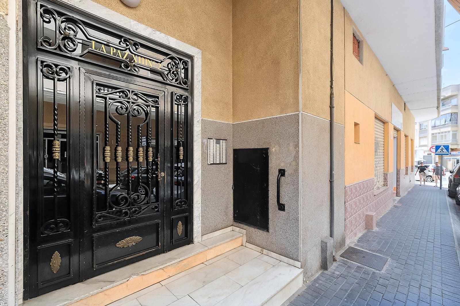 2 soverom Leilighet til salgs i Torrevieja med svømmebasseng - € 135 000 (Ref: 9985302)