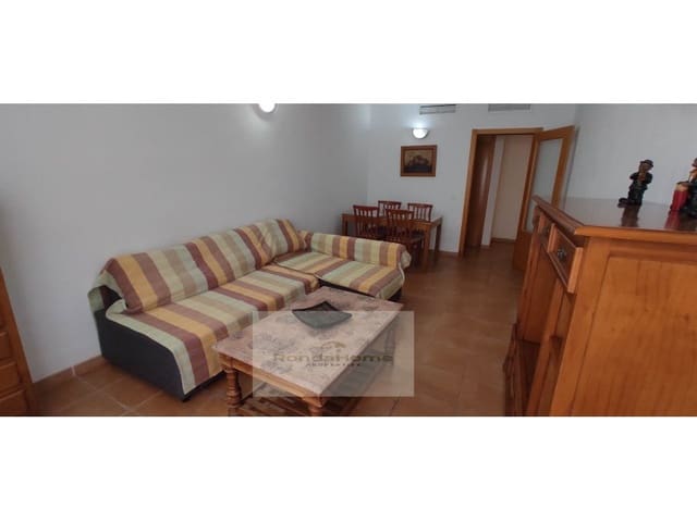 2 makuuhuone Asunto vuokrattavana paikassa Los Pacos, Fuengirola mukana 
autotalli - 1 300 € (Ref: 10011415)