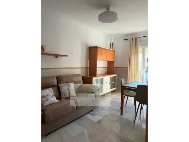 2 soveværelse Lejlighed til leje i Zona Puerto Deportivo, Fuengirola - € 1.280 (Ref: 10011416)
