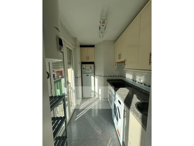 2 soveværelse Lejlighed til leje i Zona Puerto Deportivo, Fuengirola - € 1.280 (Ref: 10011416)