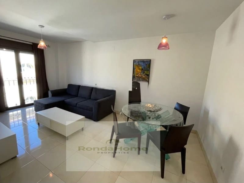 1 bedroom Flat for rent in Fuengirola with garage - € 1,095 (Ref: 10013319)