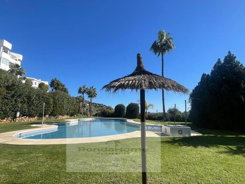 2 Zimmer Wohnung zu vermieten in Calahonda mit Pool Garage - 1.400 € (Ref: 10015500)