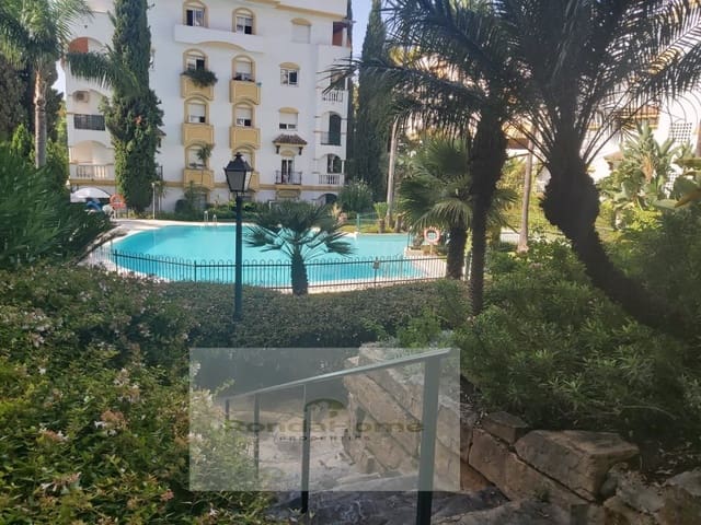 Piso de 1 habitación en La Carolina - Guadalpín, Marbella en alquiler con piscina garaje - 1.300 € (Ref: 10015501)