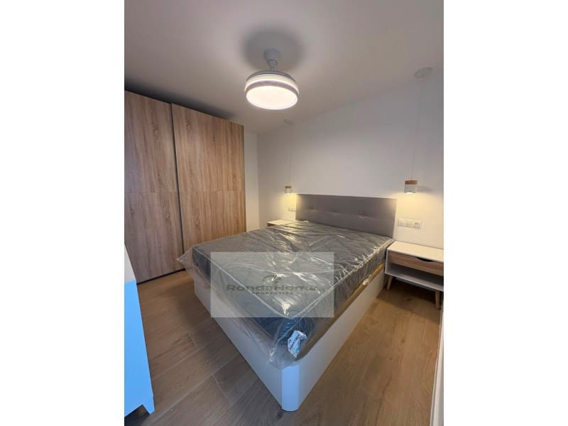 2 soverom Leilighet til leie i Caleta de Velez - € 1 000 (Ref: 10019181)