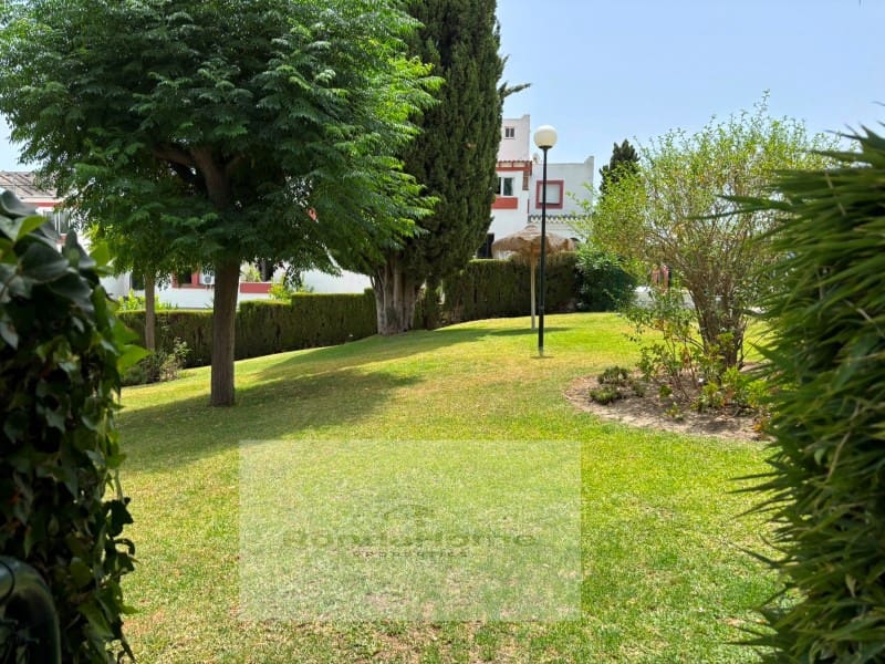 3 chambre Villa/Maison à vendre à New Golden Mile avec garage - 520 000 € (Ref: 10019182)