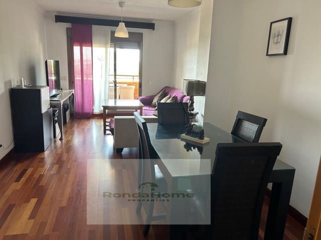 Piso de 3 habitaciones en Torremolinos en alquiler con piscina garaje - 1.425 € (Ref: 10024041)