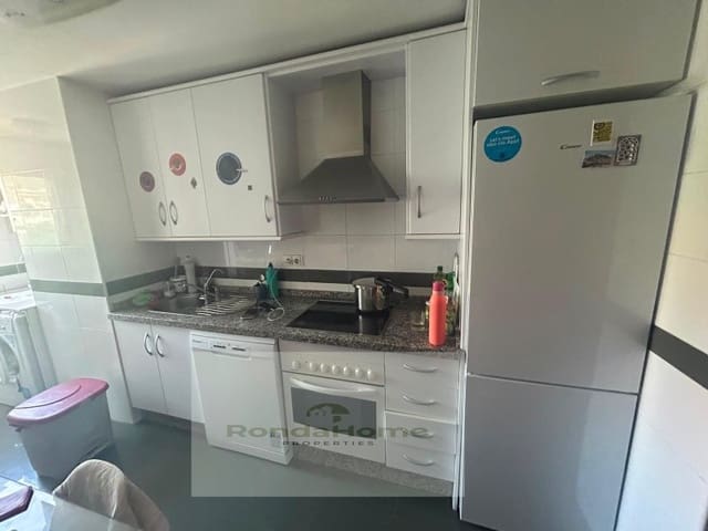 Piso de 3 habitaciones en Torremolinos en alquiler con piscina garaje - 1.425 € (Ref: 10024041)