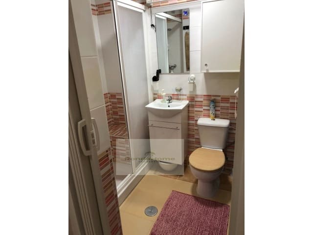 1 sovrum Lägenhet att hyra i Zona Centro Comercial Torrequebrada, Benalmádena med pool - 800 € (Ref: 10029424)