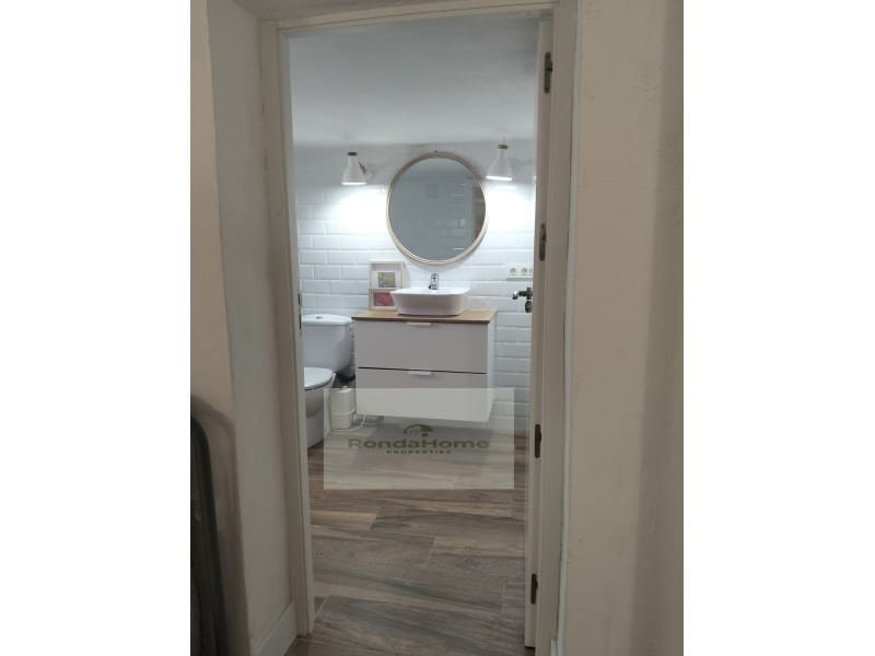Villa/Maison de 2 chambres à louer à Caleta de Velez avec piscine - 1 350 € (Ref: 10029425)