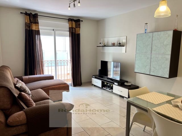 2 slaapkamer Flat te huur in Zona Puerto Deportivo, Fuengirola - € 1.350 (Ref: 10030497)