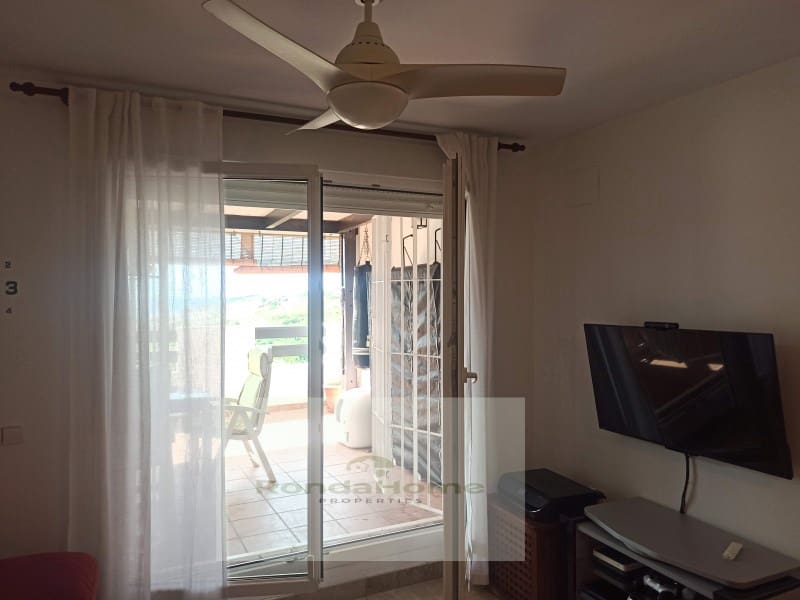 2 sovrum Lägenhet att hyra i Manilva med garage - 1 200 € (Ref: 10033891)