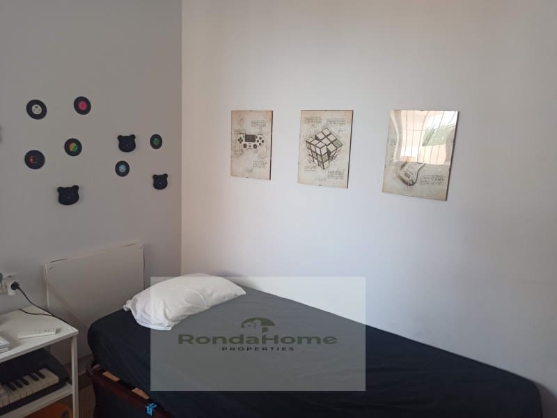 2 sovrum Lägenhet att hyra i Manilva med garage - 1 200 € (Ref: 10033891)