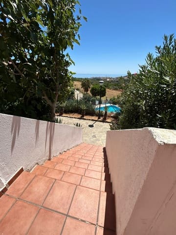 2 Zimmer Wohnung zu vermieten in Alcorrín, Manilva mit Garage - 1.200 € (Ref: 10033891)