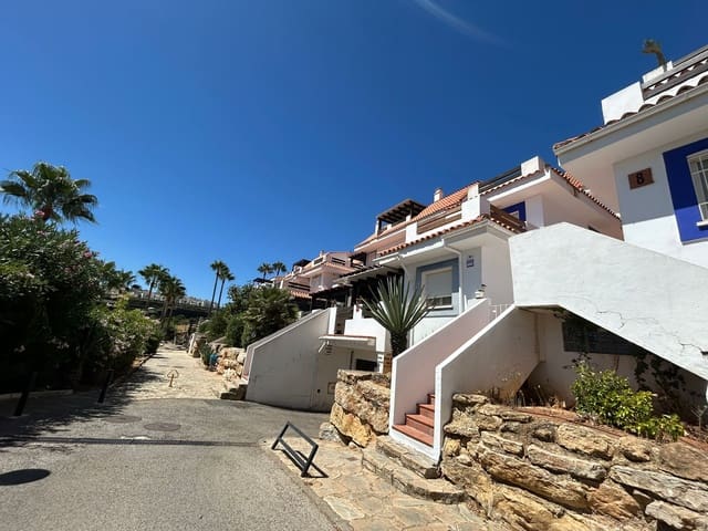 2 Zimmer Wohnung zu vermieten in Alcorrín, Manilva mit Garage - 1.200 € (Ref: 10033891)