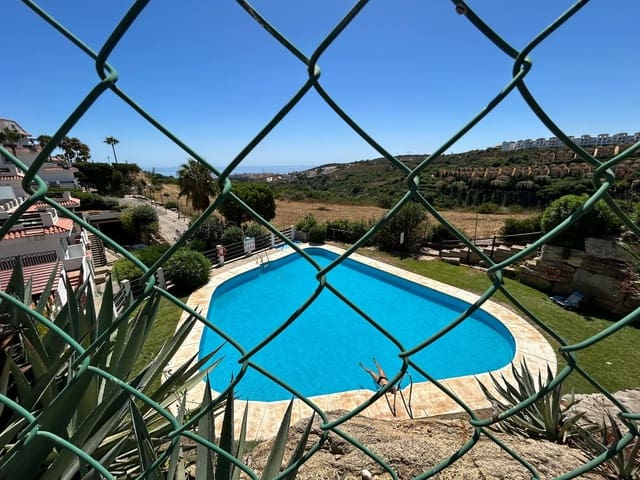 2 Zimmer Wohnung zu vermieten in Alcorrín, Manilva mit Garage - 1.200 € (Ref: 10033891)