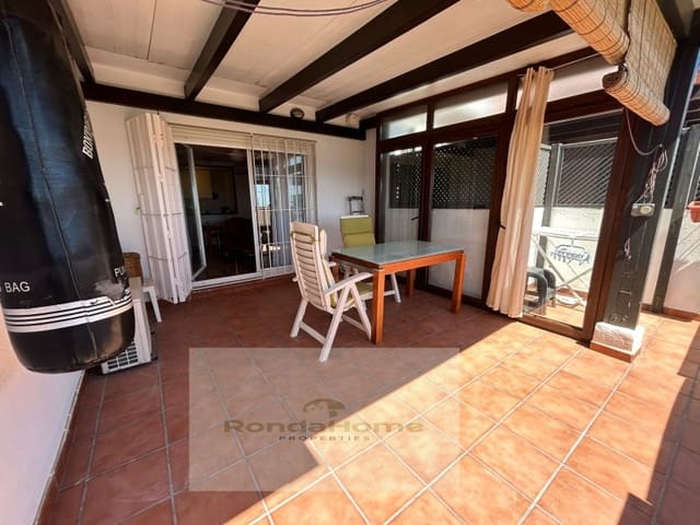 2 Zimmer Wohnung zu vermieten in Alcorrín, Manilva mit Garage - 1.200 € (Ref: 10033891)