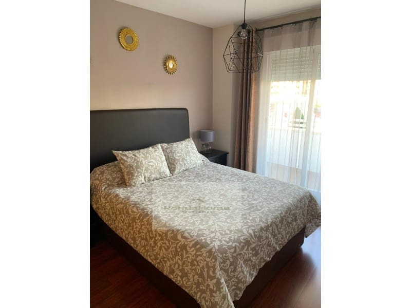 2 soveværelse Lejlighed til leje i Malaga by med garage - € 1.250 (Ref: 10045235)