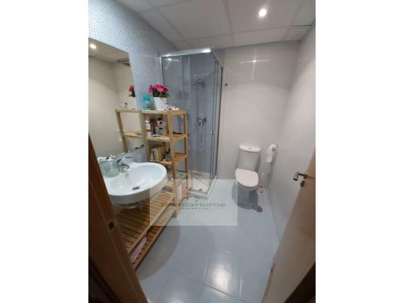 2 soveværelse Lejlighed til leje i Malaga by med garage - € 1.250 (Ref: 10045235)