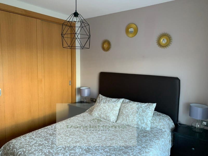 2 soveværelse Lejlighed til leje i Malaga by med garage - € 1.250 (Ref: 10045235)