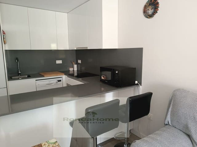 2 bedroom Flat for rent in Almayate, Vélez-Málaga with pool garage - € 1,000 (Ref: 10047281)