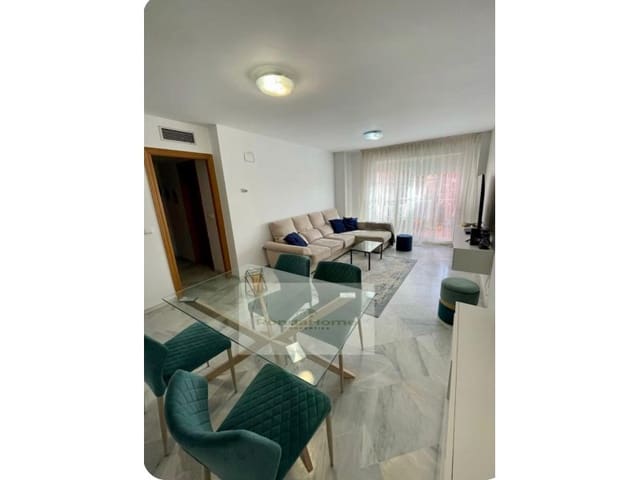 Piso de 3 habitaciones en Costabella, Marbella en alquiler - 1.400 € (Ref: 10047282)