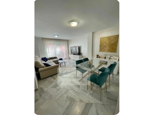 Piso de 3 habitaciones en Costabella, Marbella en alquiler - 1.400 € (Ref: 10047282)