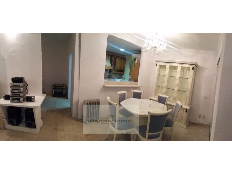 3 Zimmer Villa zu vermieten in New Golden Mile mit Pool Garage - 1.900 € (Ref: 10051833)