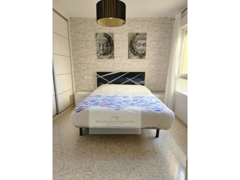2 bedroom Flat for rent in Malaga city - € 1,300 (Ref: 10051834)
