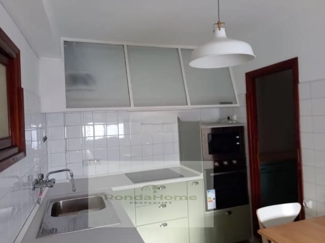 3 Zimmer Apartment zu vermieten in Centro, Estepona - 1.500 € (Ref: 10051835)