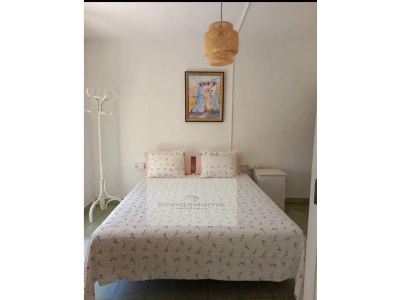 3 Zimmer Apartment zu vermieten in Estepona - 1.500 € (Ref: 10051835)