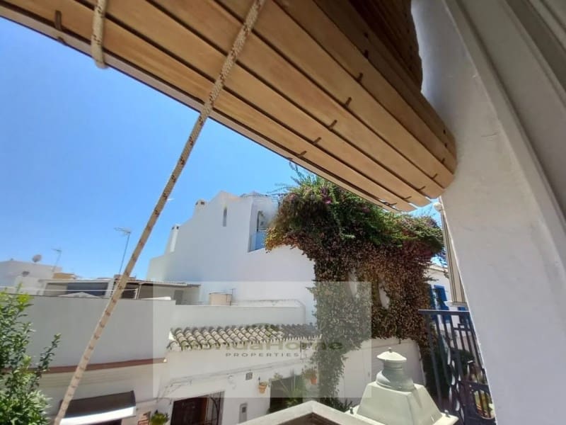 3 Zimmer Apartment zu vermieten in Estepona - 1.500 € (Ref: 10051835)