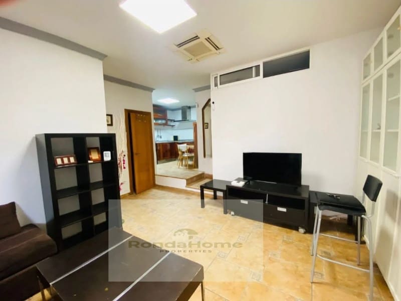 2 bedroom Flat for rent in Torremolinos - € 1,300 (Ref: 10051836)