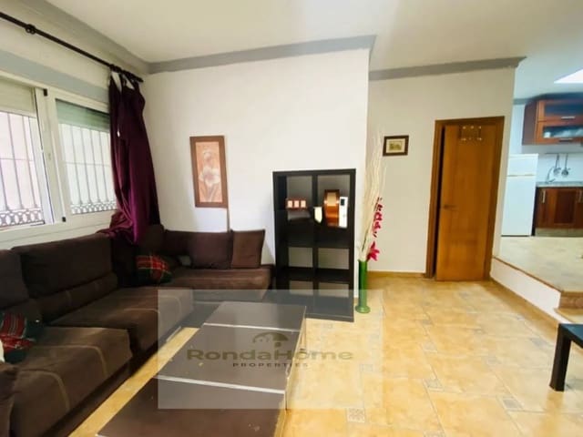 2 soveværelse Lejlighed til leje i Torremolinos - € 1.300 (Ref: 10051836)