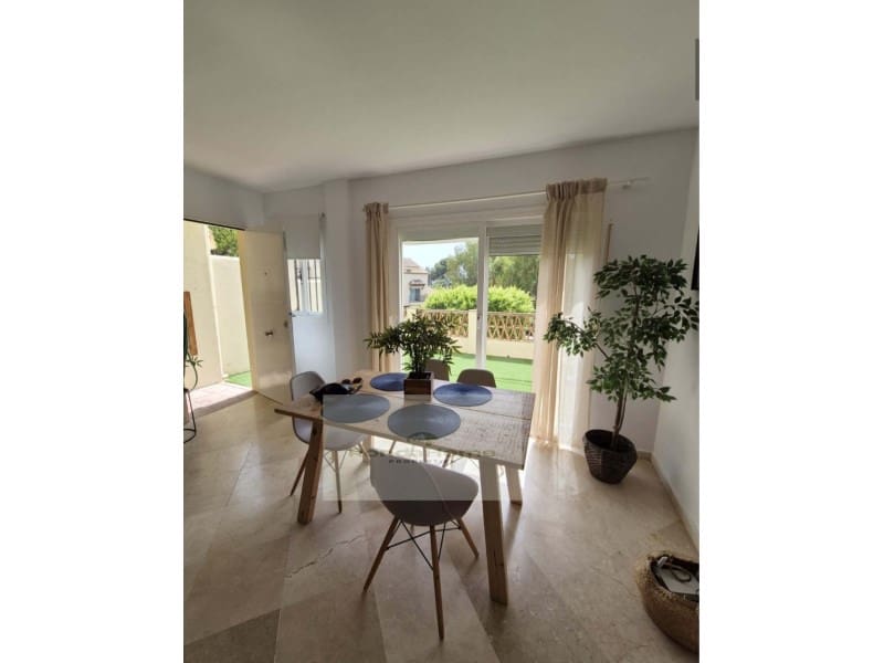 2 sypialnia Mieszkanie na sprzedaż w Nueva Andalucia z garażem - 400 000 € (Ref: 10055165)