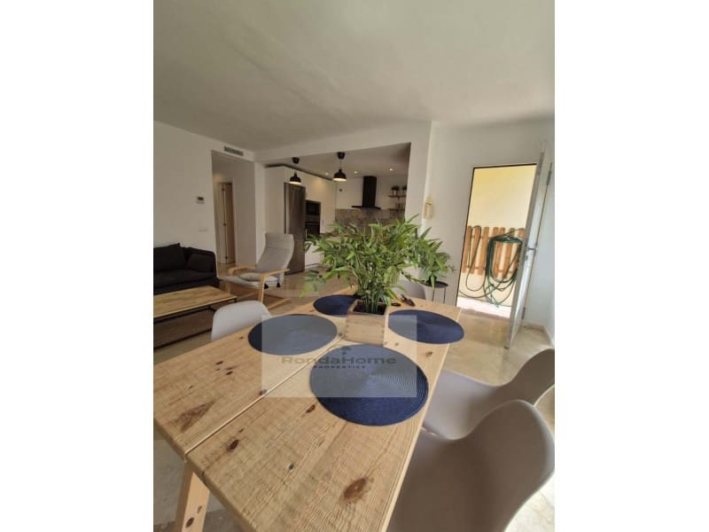 2 sypialnia Mieszkanie na sprzedaż w Nueva Andalucia z garażem - 400 000 € (Ref: 10055165)