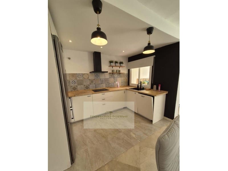 2 sypialnia Mieszkanie na sprzedaż w Nueva Andalucia z garażem - 400 000 € (Ref: 10055165)