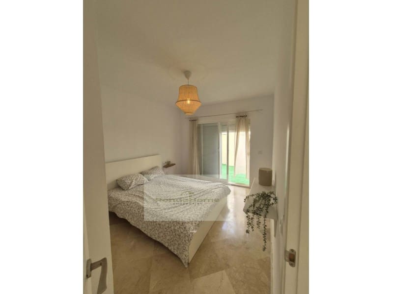 2 sypialnia Mieszkanie na sprzedaż w Nueva Andalucia z garażem - 400 000 € (Ref: 10055165)