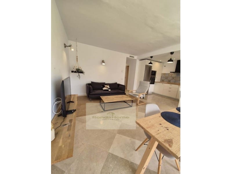 2 sypialnia Mieszkanie na sprzedaż w Nueva Andalucia z garażem - 400 000 € (Ref: 10055165)