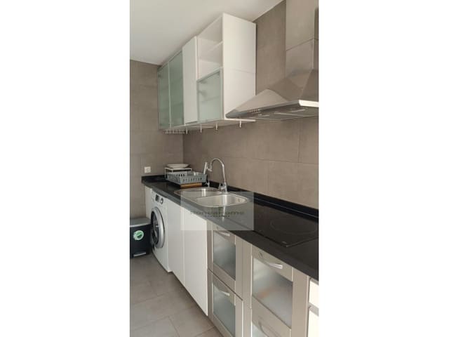 Villa/Maison Mitoyenne de 2 chambres à louer à Bello Horizonte - Lindasol, Marbella - 1 500 € (Ref: 10064140)