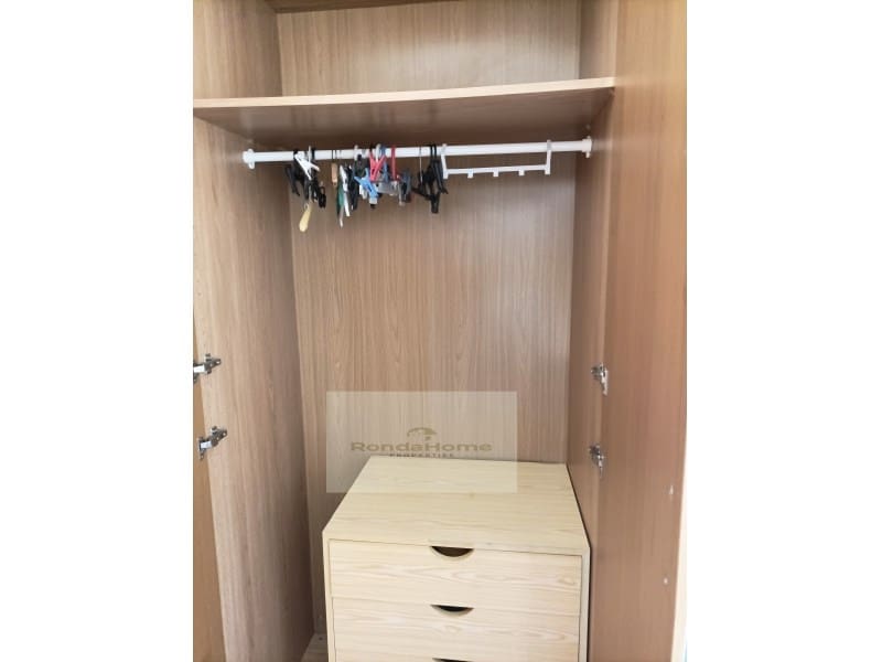 3 sovrum Lägenhet att hyra i Malaga stad - 1 050 € (Ref: 10072564)