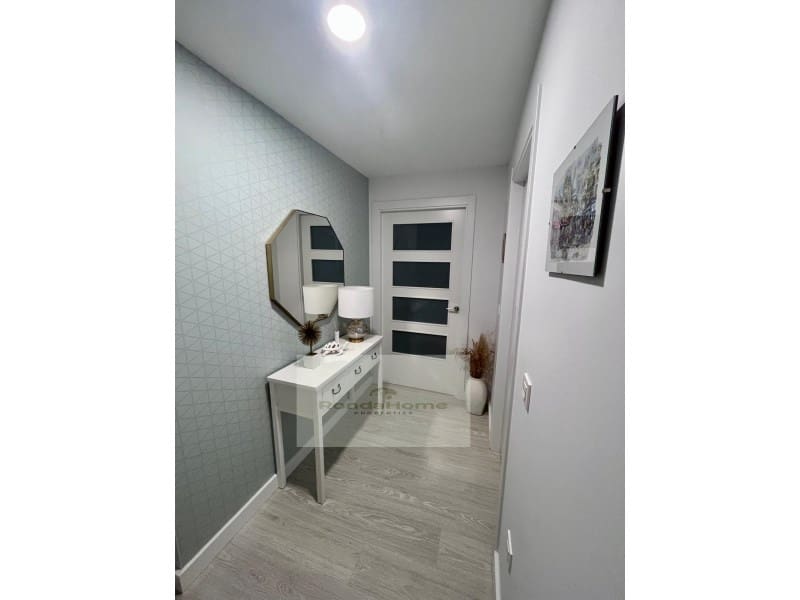 3 soveværelse Lejlighed til leje i Torre del Mar med swimmingpool garage - € 1.200 (Ref: 10078118)