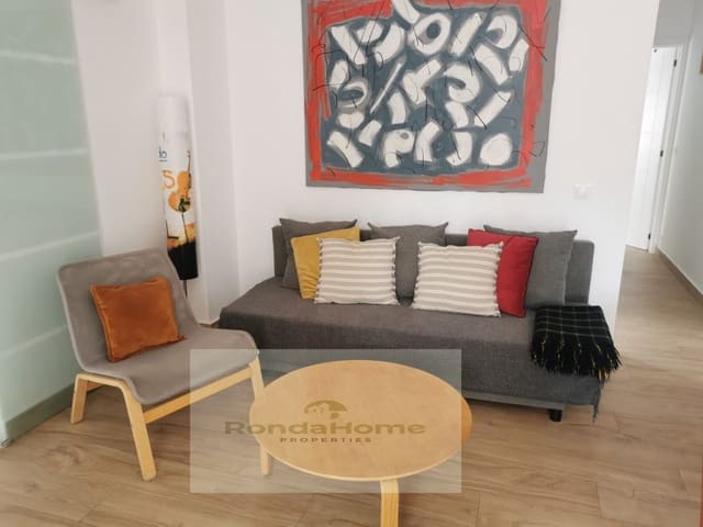 Piso de 2 habitaciones en Pedregalejo, Málaga ciudad en alquiler - 1.400 € (Ref: 10078119)