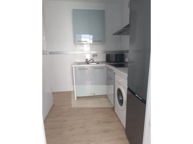 Piso de 2 habitaciones en Málaga ciudad en alquiler - 1.400 € (Ref: 10078119)