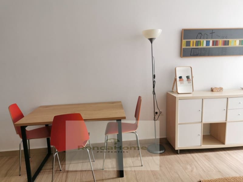 Piso de 2 habitaciones en Málaga ciudad en alquiler - 1.400 € (Ref: 10078119)
