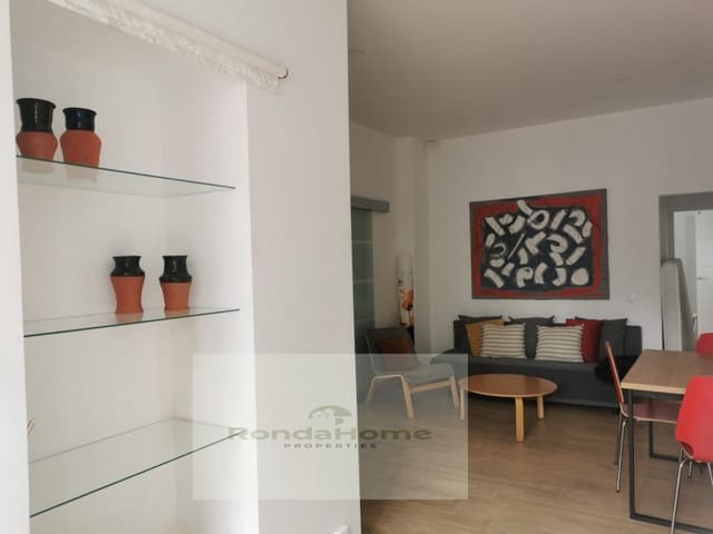 Piso de 2 habitaciones en Pedregalejo, Málaga ciudad en alquiler - 1.400 € (Ref: 10078119)