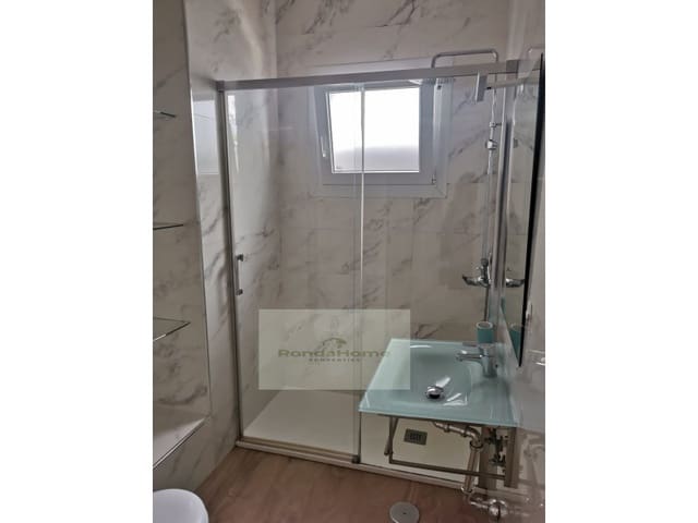 Piso de 2 habitaciones en Pedregalejo, Málaga ciudad en alquiler - 1.400 € (Ref: 10078119)